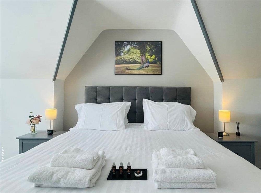 Double bedroom (photo 2) at Warren House Retreat in Maldon, Essex