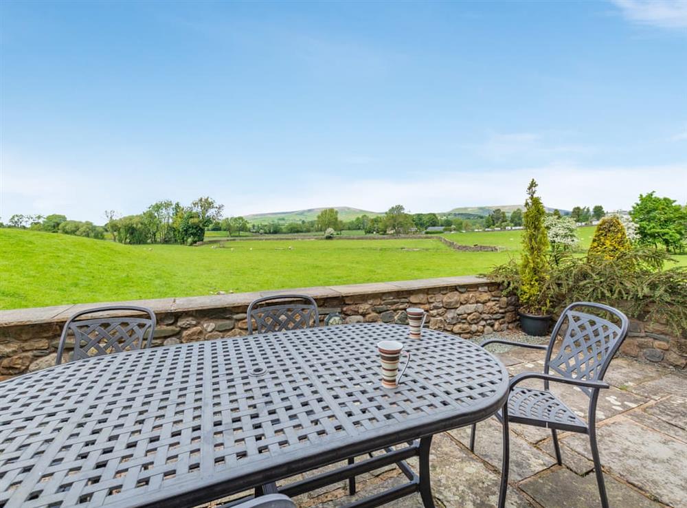 Outdoor eating area at Warth Barn in Ingleton, near Settle, North Yorkshire