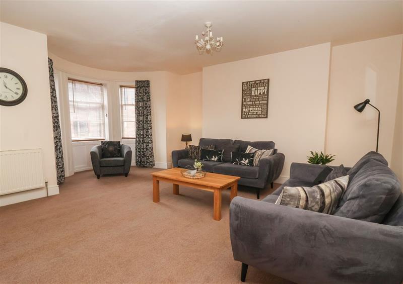 The living area at Warwick Apartment, Scarborough