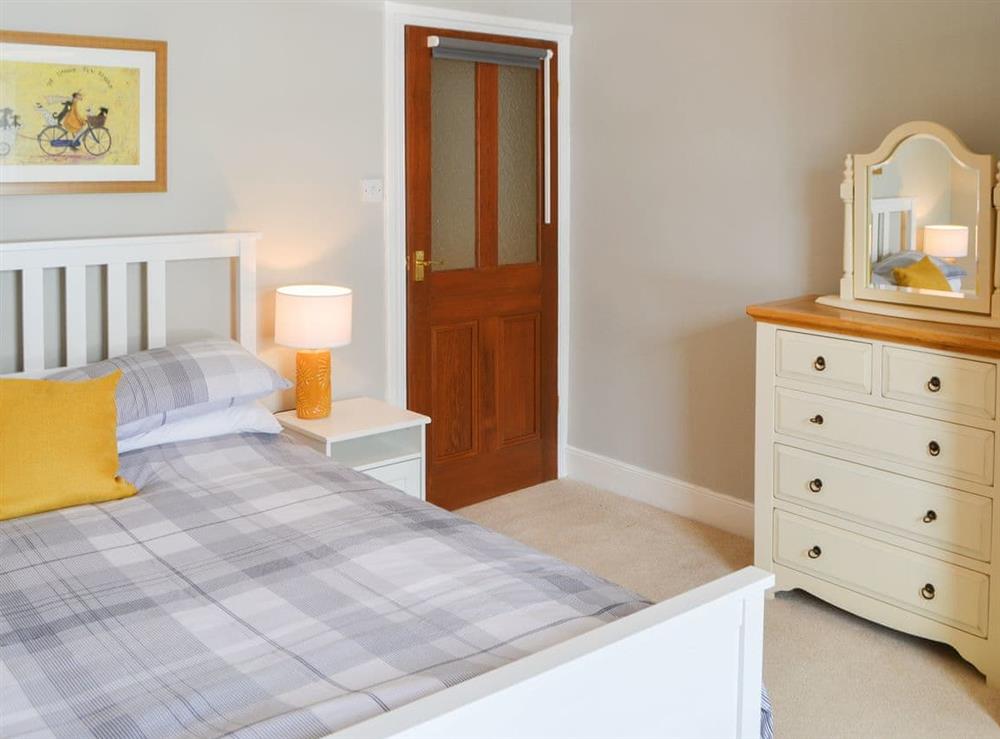 Double bedroom (photo 2) at Warwick House in Felton, Northumberland