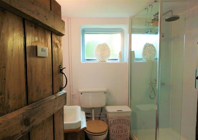 Bathroom at Wassicks Cottage, Haughley, Haughley