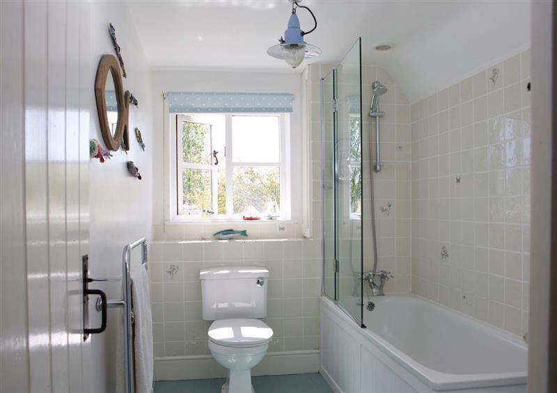 The bathroom at Water Meadow Cottage, Benhall near Saxmundham