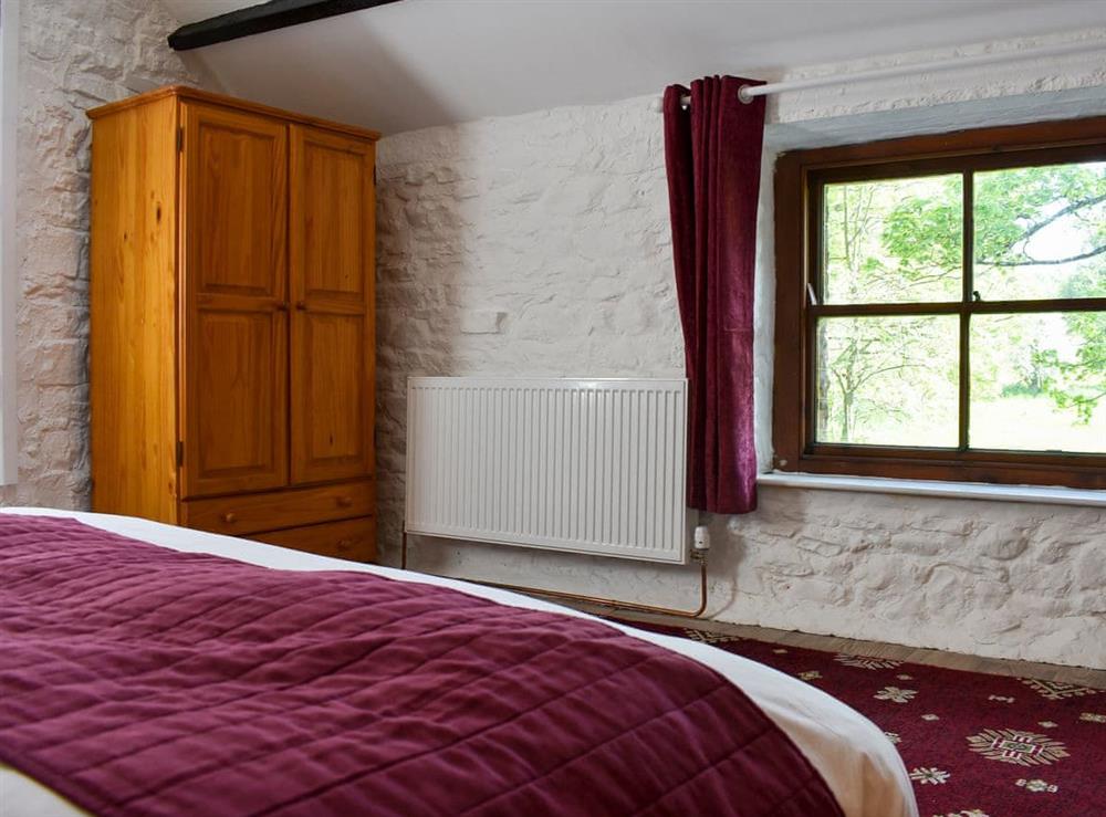 Double bedroom (photo 2) at Sunny Gill View, 