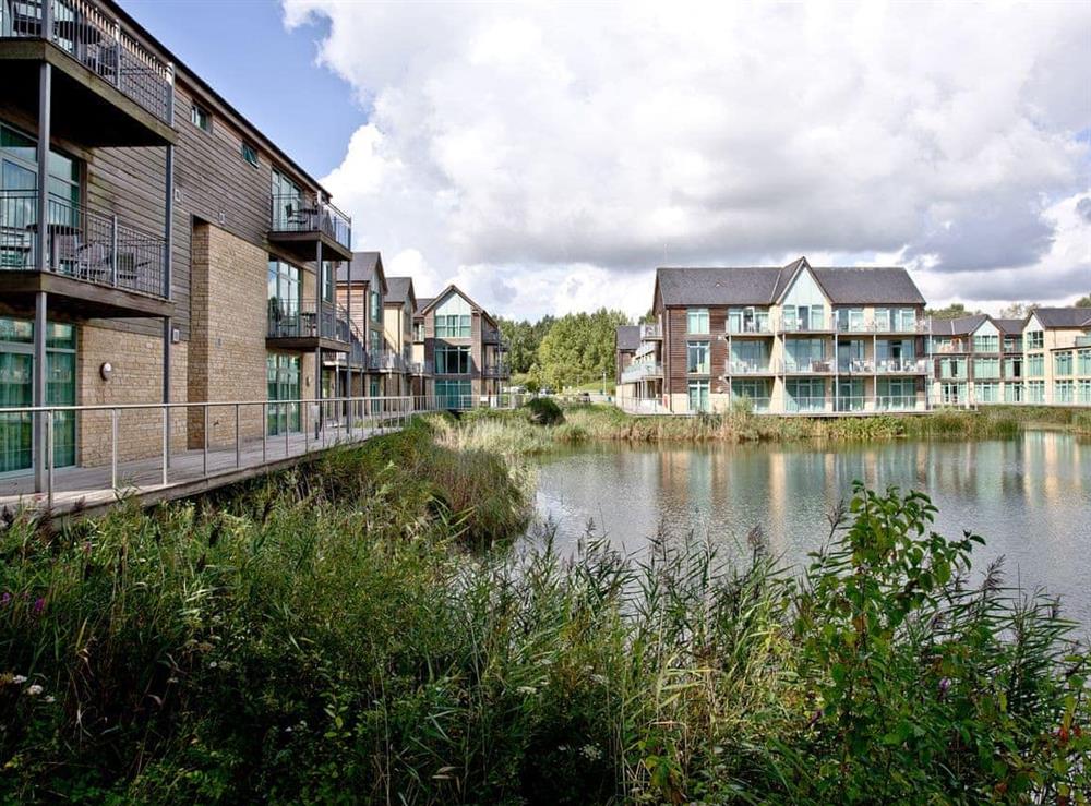Superb, exclusive apartment (photo 2) at Water Park Apartment 1 in South Cerney, Glos., Gloucestershire