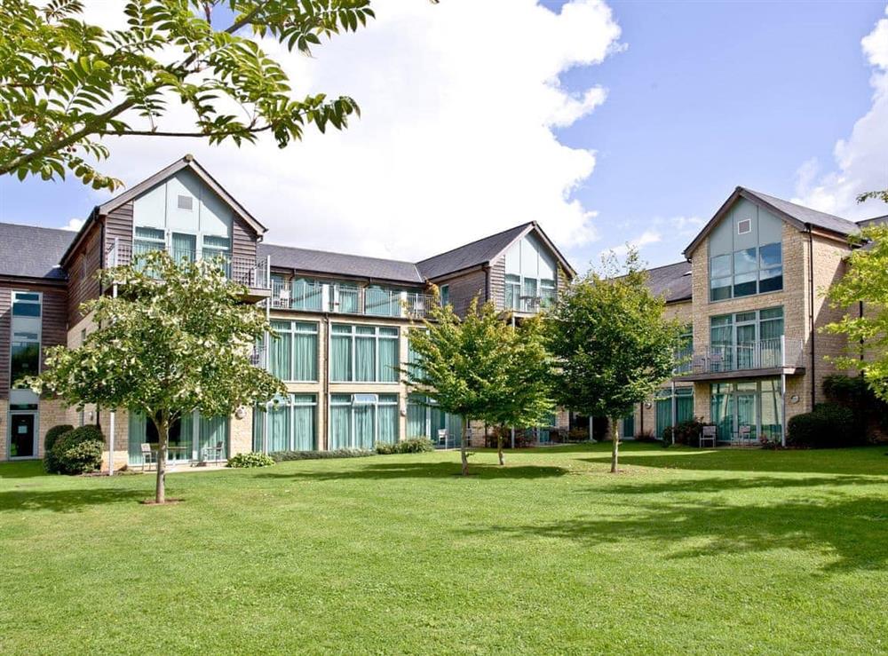 Superb, exclusive apartment at Water Park Apartment 1 in South Cerney, Glos., Gloucestershire