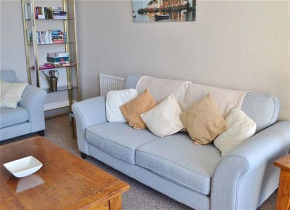The comfortable and spacious sitting room (photo 3) at Waterfront Apartment in Fowey, Cornwall