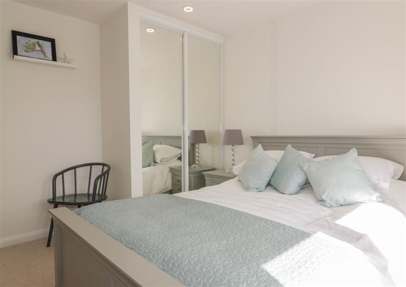 This is a bedroom at Watergate View, Porth