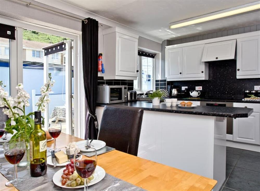 Kitchen/diner at Waters Edge in Portreath & St Agnes, West Cornwall