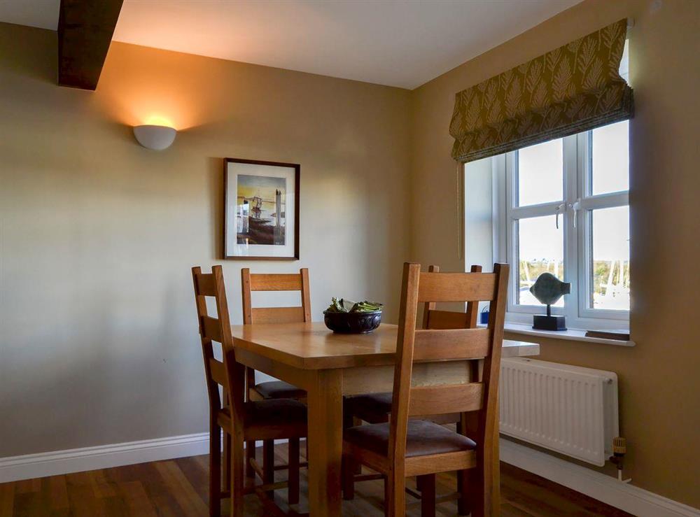 Dining area at Waterside in Cowes, near Newport, Isle of Wight