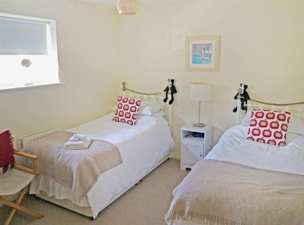 Twin bedroom at Waterside in Warkworth, Northumberland