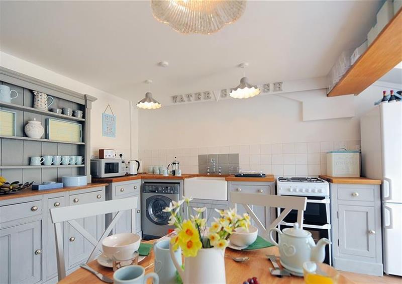 Kitchen at Watersplash Cottage, Lyme Regis