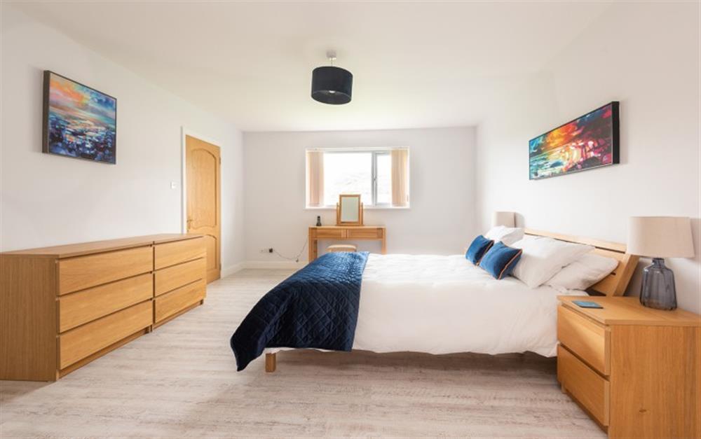 One of the 5 bedrooms at Wavelet in Challaborough