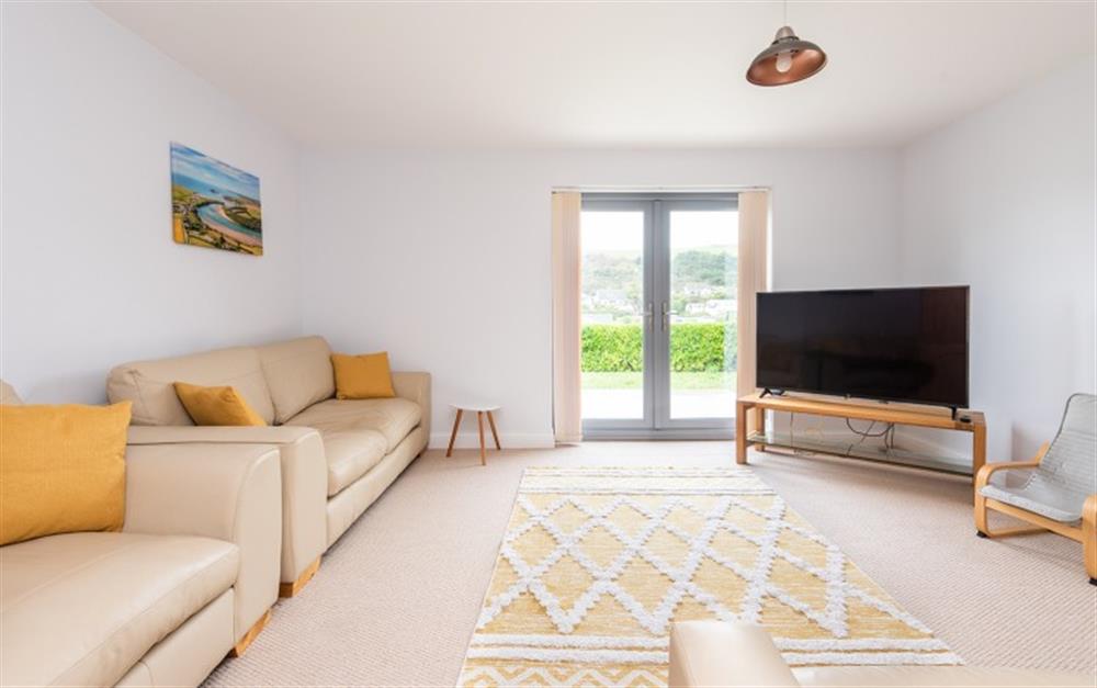 The second sitting room  at Wavelet in Challaborough