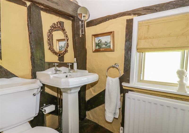Bathroom at Waveney Cottage, Weybread near Harleston