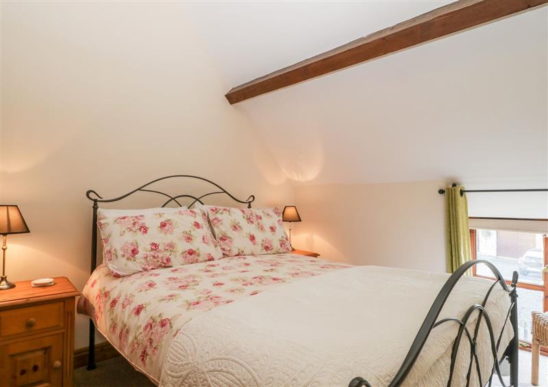 Bedroom (photo 2) at Wavering, Compton Bishop near Axbridge