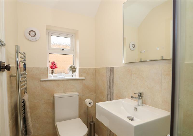 Bathroom (photo 3) at Waverley, Skendleby near Spilsby