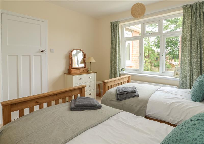 This is a bedroom (photo 5) at Waverley, Skendleby near Spilsby
