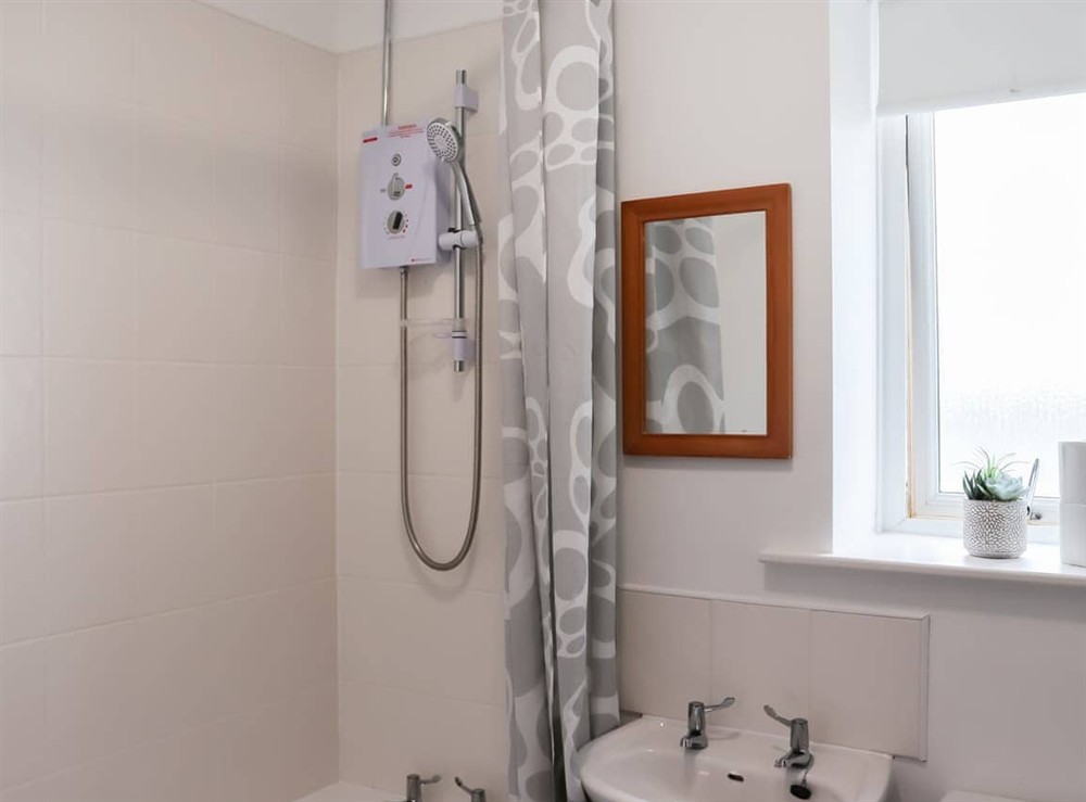 Bathroom (photo 2) at Waves in Caernarfon, Gwynedd