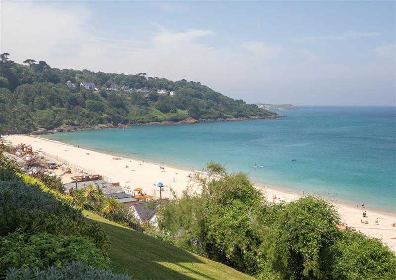 The setting of Waves (photo 4) at Waves, Carbis Bay