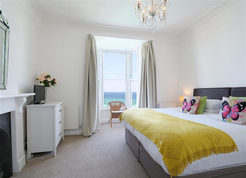 A bedroom in Waves End (photo 3) at Waves End, St Ives