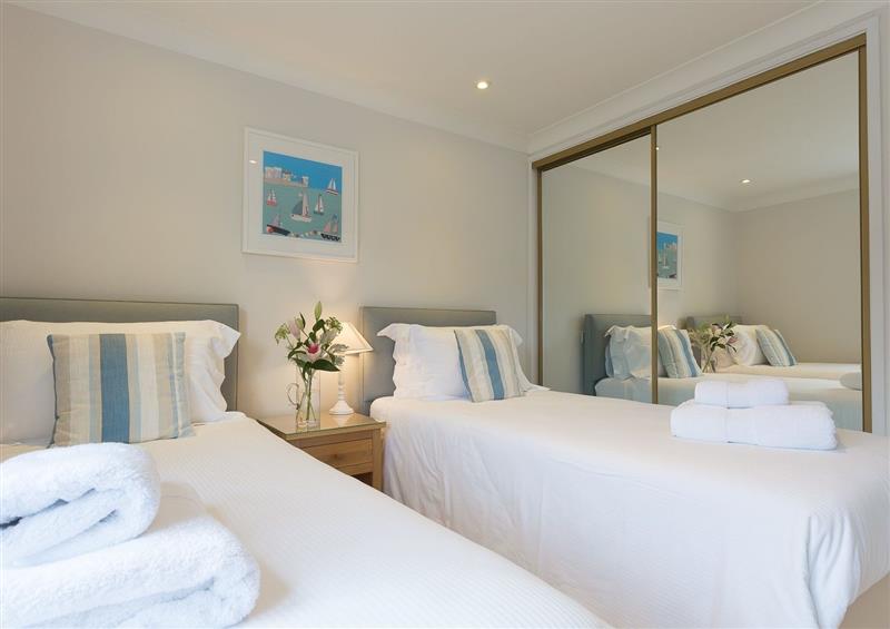 One of the 2 bedrooms at Wavetop, Carbis Bay