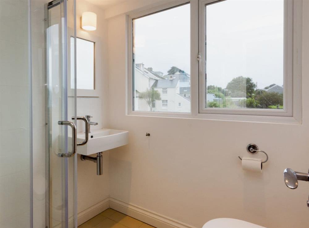 Shared shower room at Weald in Salcombe, Devon