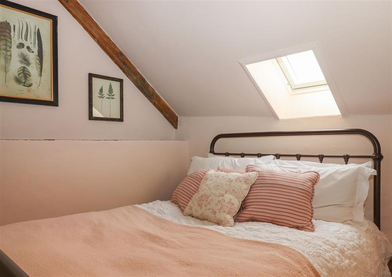 This is a bedroom at Weavers Cottage, Chagford