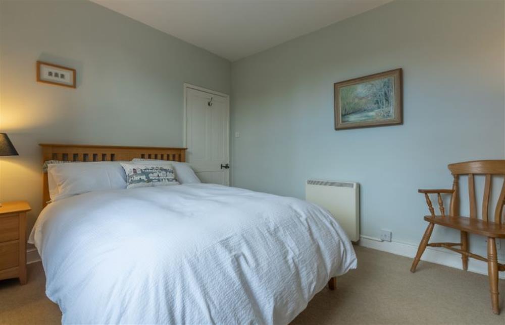 First floor: Master bedroom (photo 7) at Weavers Cottage, Docking near Kings Lynn