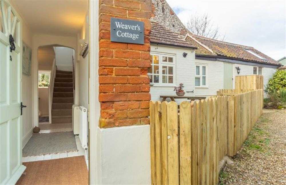Weaverfts Cottage: Entrance door