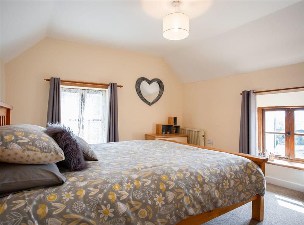 Double bedroom (photo 3) at Wedlands- Wedlands Cottage in Torrington, Devon