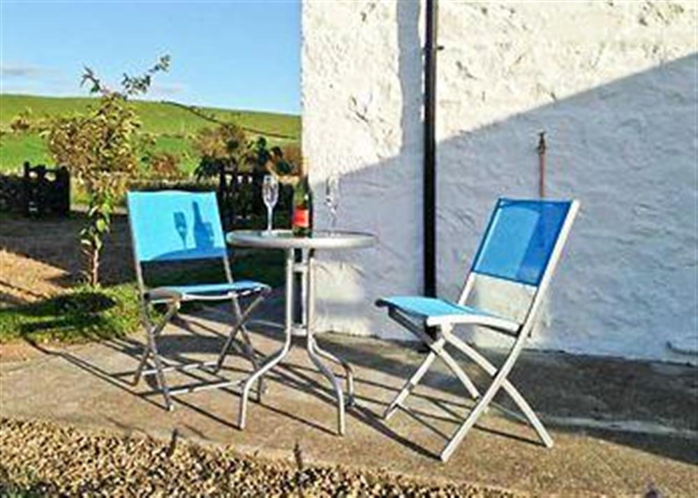 Sitting-out-area at Wee Dug Hoose in Stairhaven by Glenluce, Wigtownshire