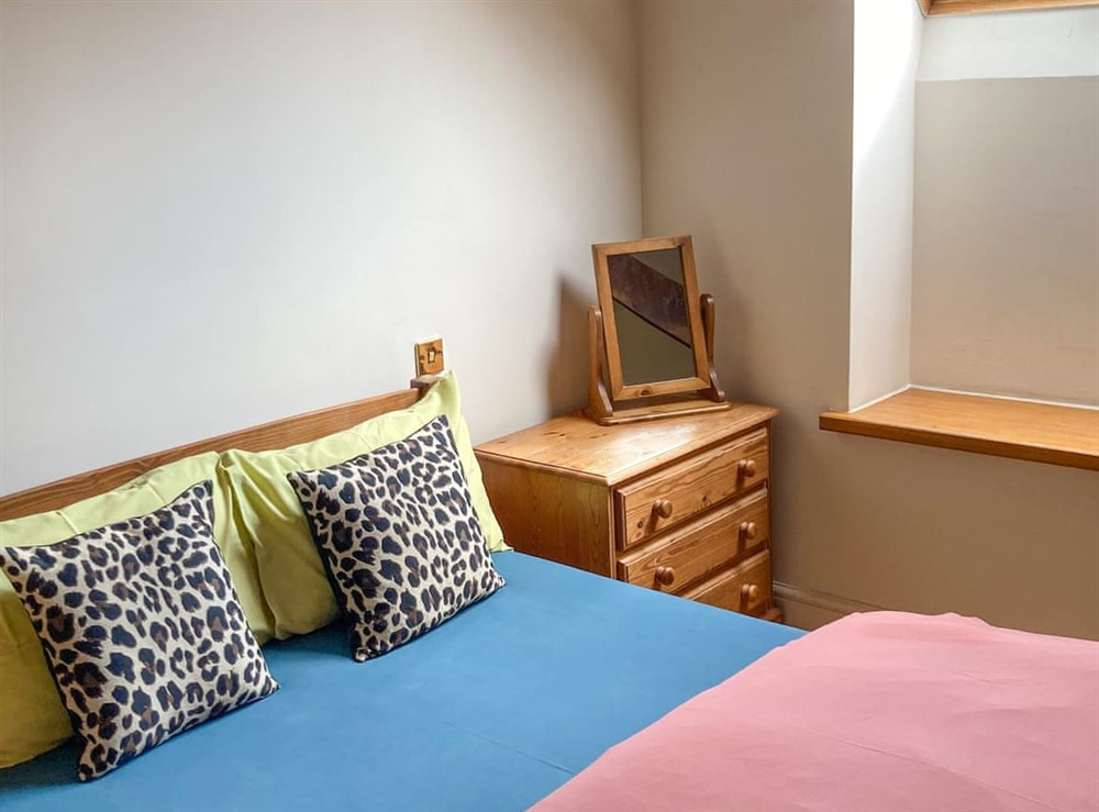 Double bedroom (photo 3) at Weirmarsh Big Barn in Umberleigh, Devon