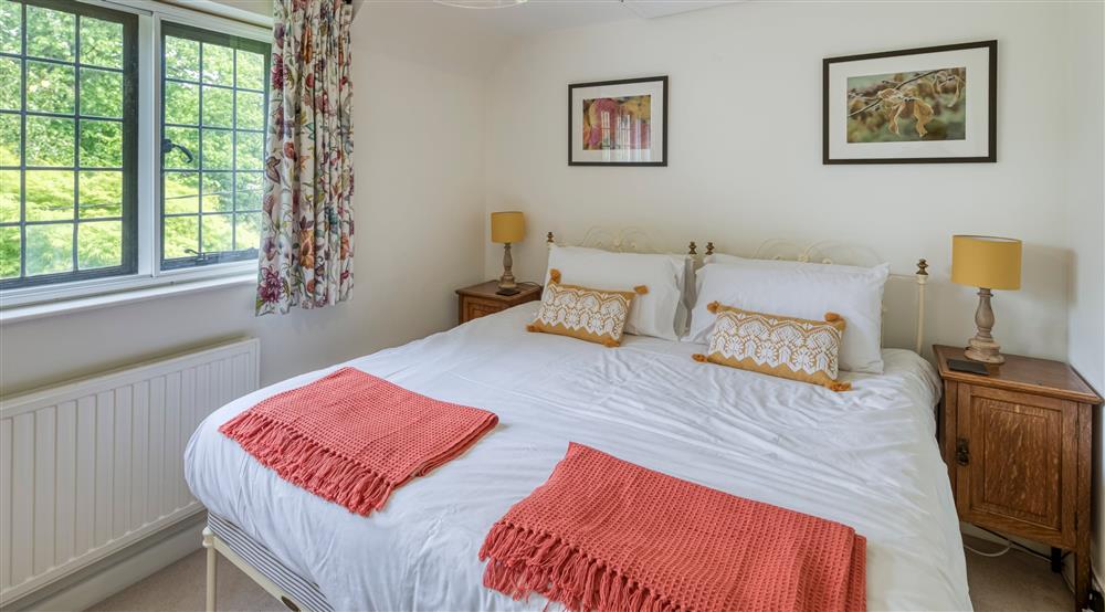 The double/twin bedroom at Welbeck Cottage in Uckfield, East Sussex