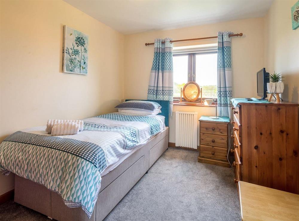 Single bedroom at Trewin Court, 