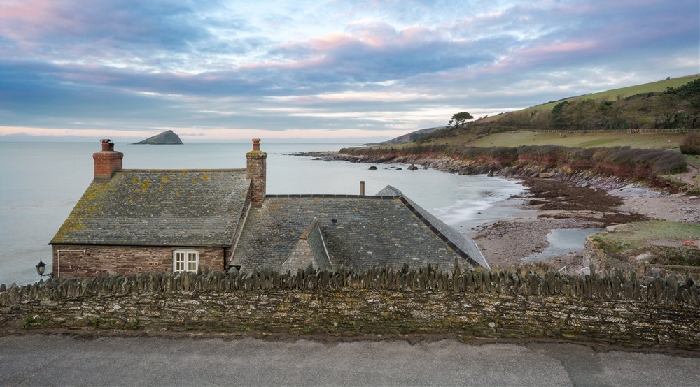 Exterior view of Wembury Mill Cottage, Devon (photo 2) at Wembury Mill Cottage in Plymouth, Devon