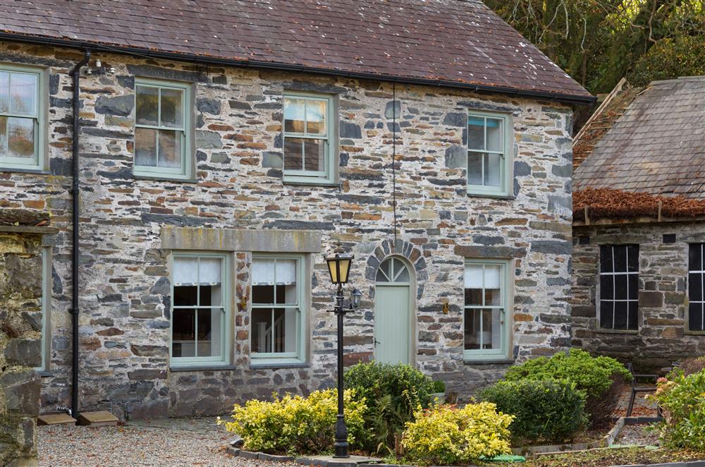 Welcome to The Bothy, Porthmadog, Gwynedd at Wern Manor and Cottages, Porthmadog
