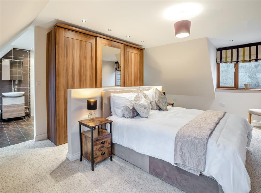 Double bedroom (photo 2) at Wernddu Fechan House in Neath, West Glamorgan