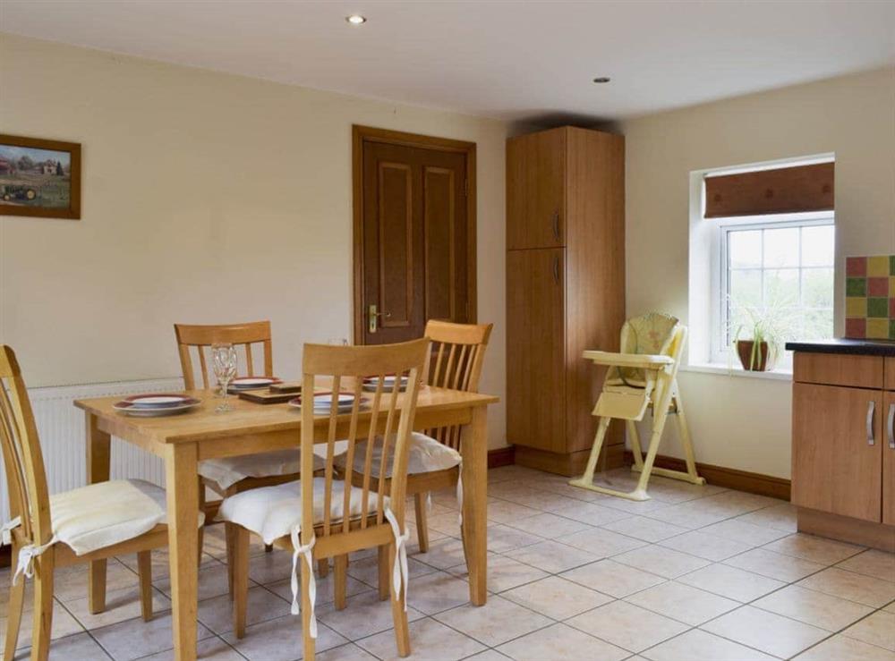 Spacious kitchen and dining area (photo 2) at West Boundary Farm Cottage 1, 