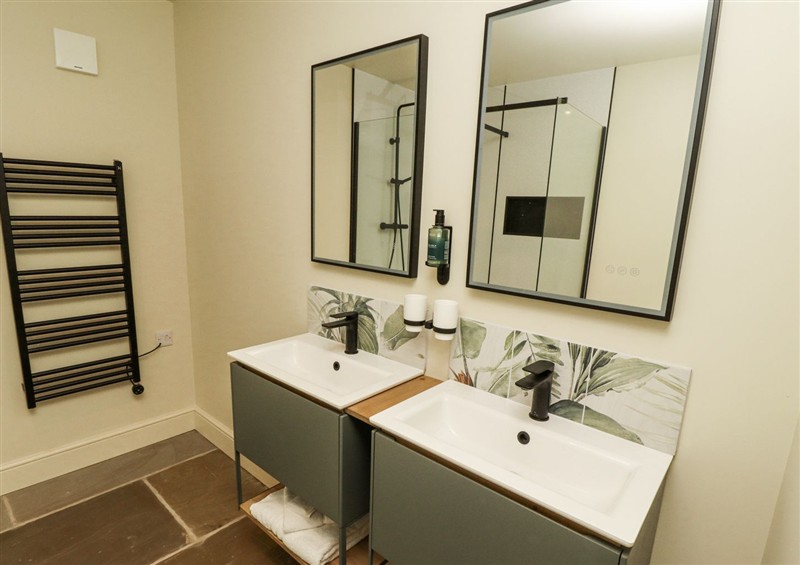 The bathroom (photo 2) at West Dunkirk Hemmels, Humshaugh