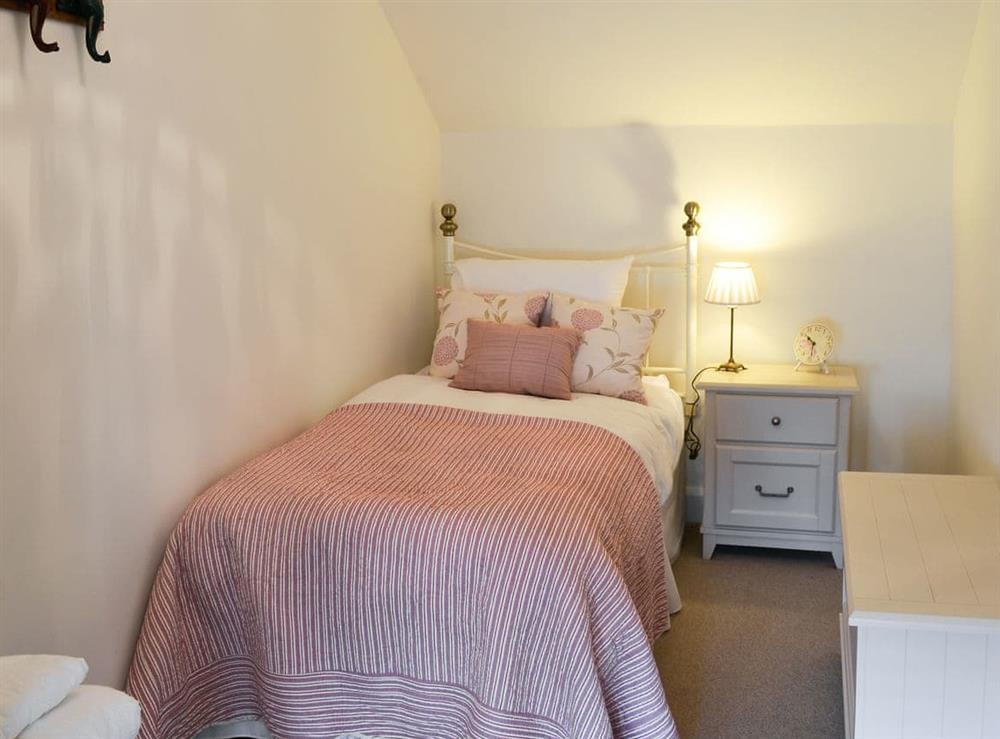 Cosy single bedroom at West End Cottage in Whittingham, near Alnwick, Northumberland