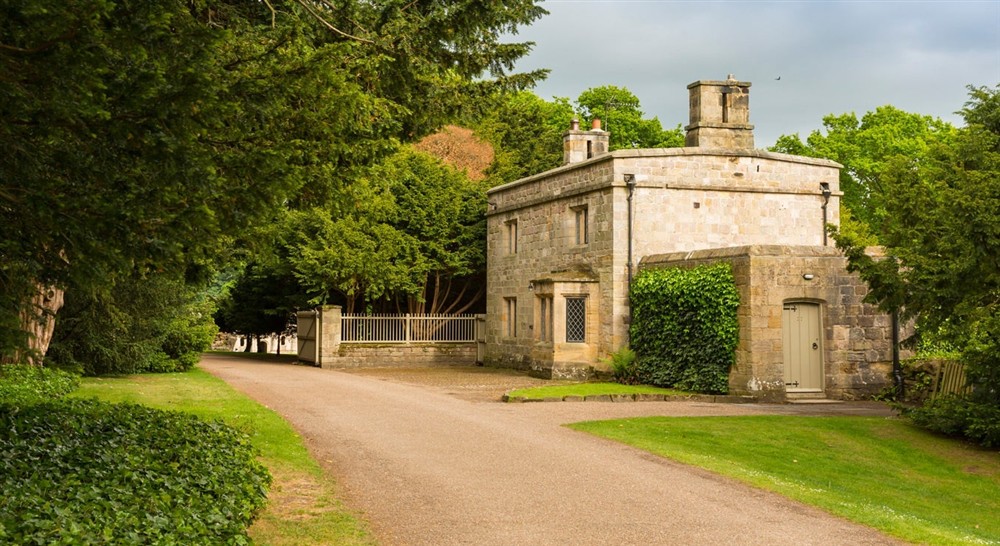 The exterior of West Gate Lodge, Fountains Abbey, Yorkshire (photo 2) at West Gate Lodge in Ripon, North Yorkshire