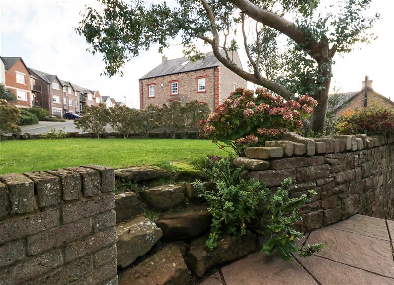 Enjoy the garden at West Lakes Retreat, St Bees