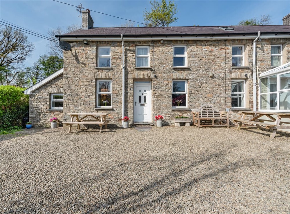 Exterior at West Llwyn in Rhydowen, Dyfed