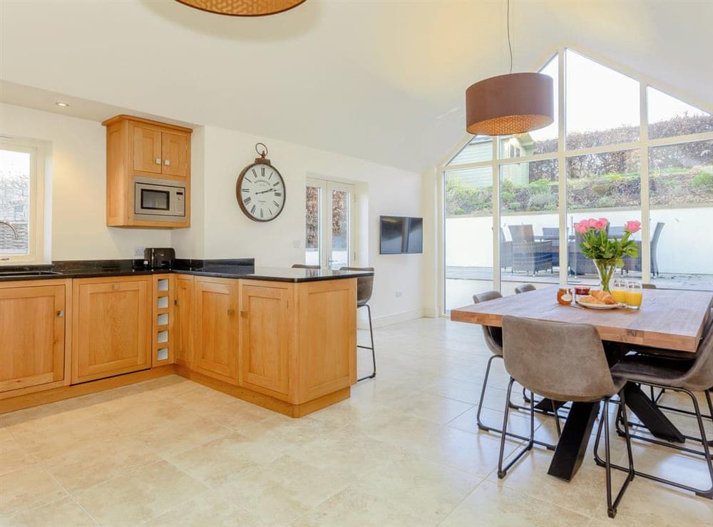 Attractive kitchen/ dining area at West Lodge in Bakewell, Derbyshire