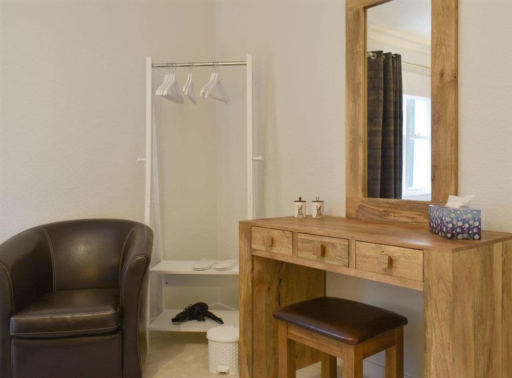 Dressing area within the double bedroom at West Lodge in Banchory, Kincardineshire