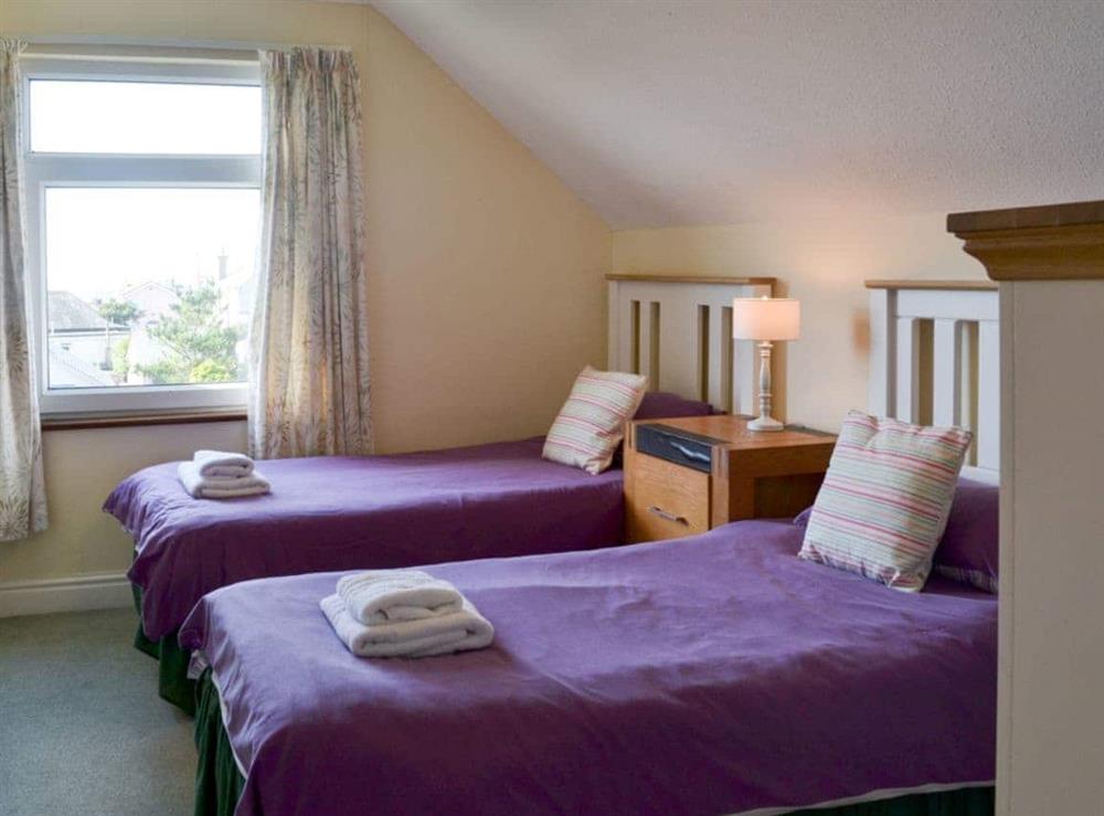Twin bedroom at West Park in Hope Cove, near Kingsbridge, Devon
