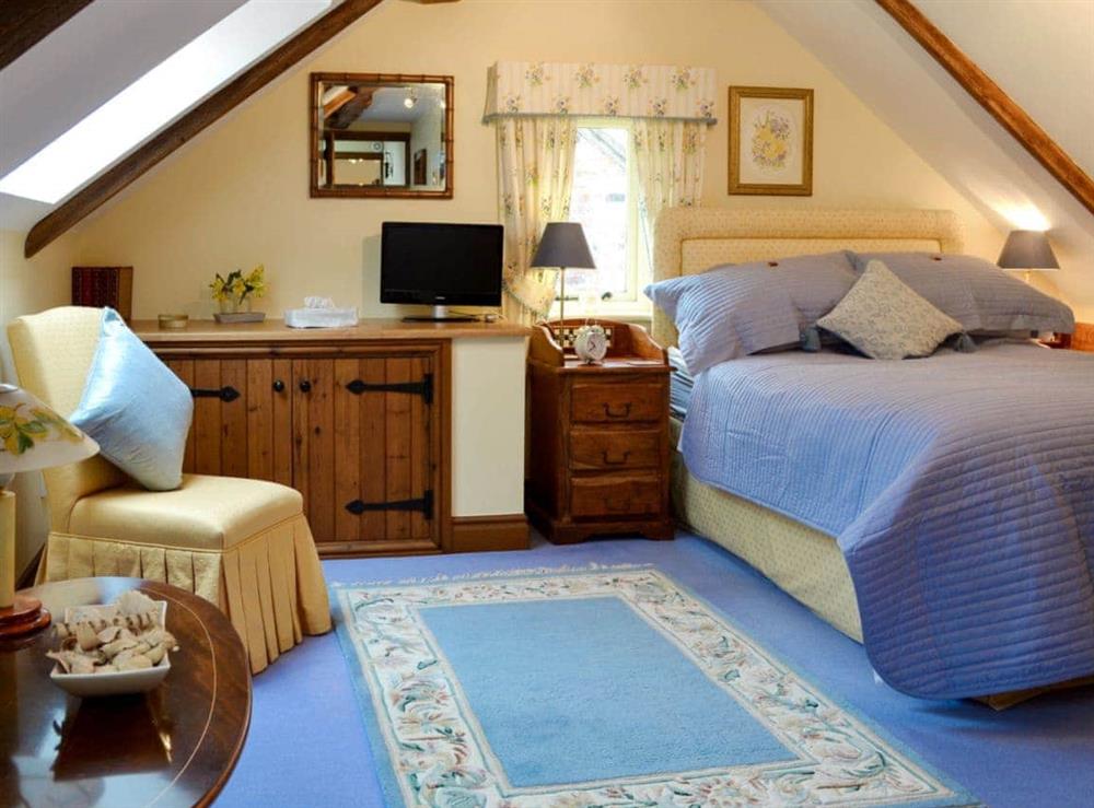 Delightful double bedroom at West Wood Barn in Sutton-upon-Derwent, Nr York., North Yorkshire