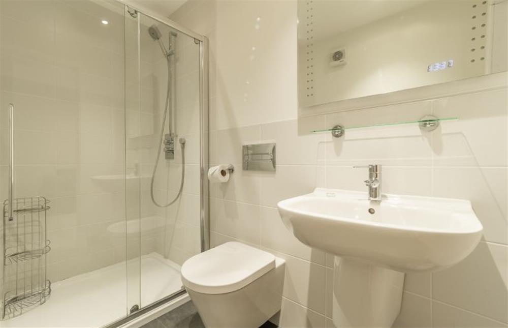 Bedroom two en-suite with walk-in shower, wash basin and WC (photo 2) at Westaway, Portreath