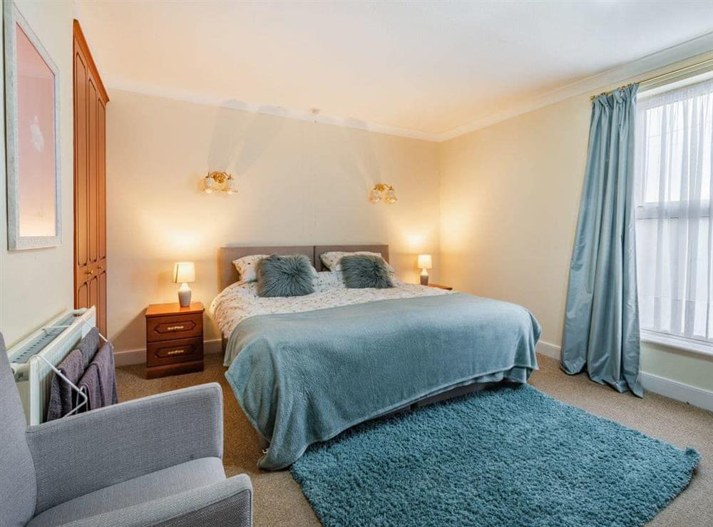 Double bedroom at Westend Lodge in Thornholme, near Driffield, North Humberside