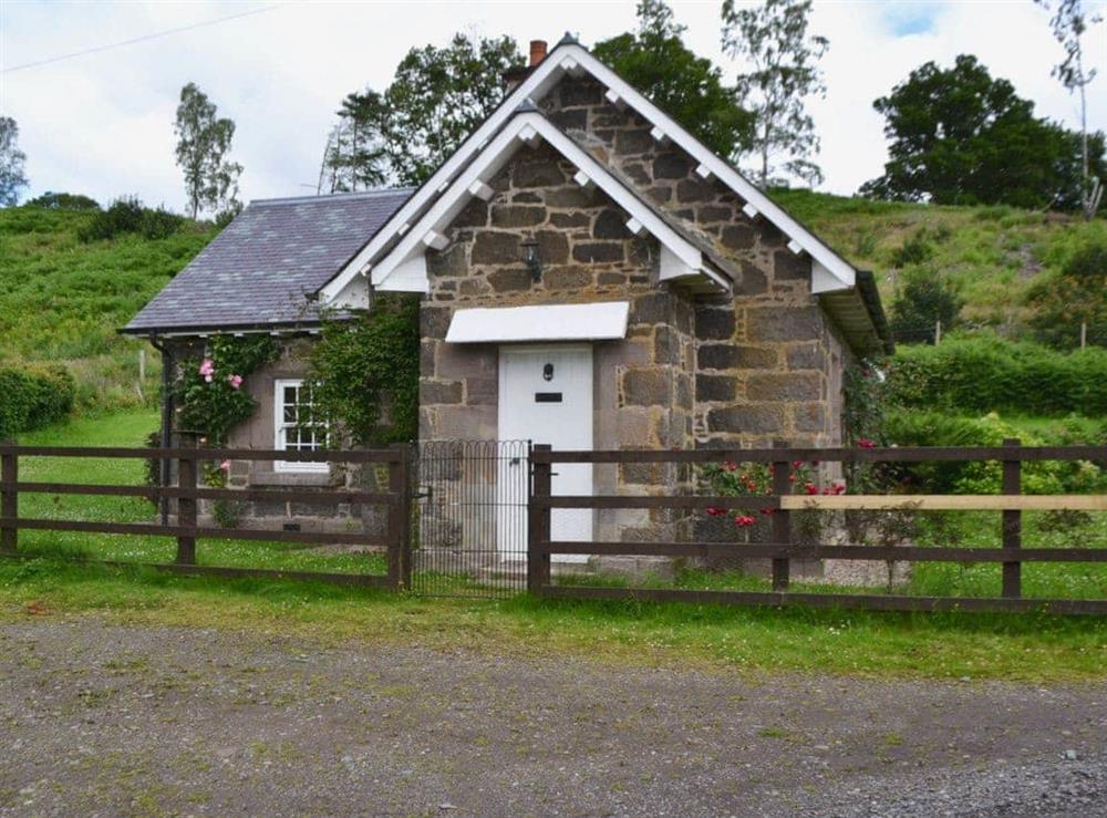Westerton Lodge is a detached property
